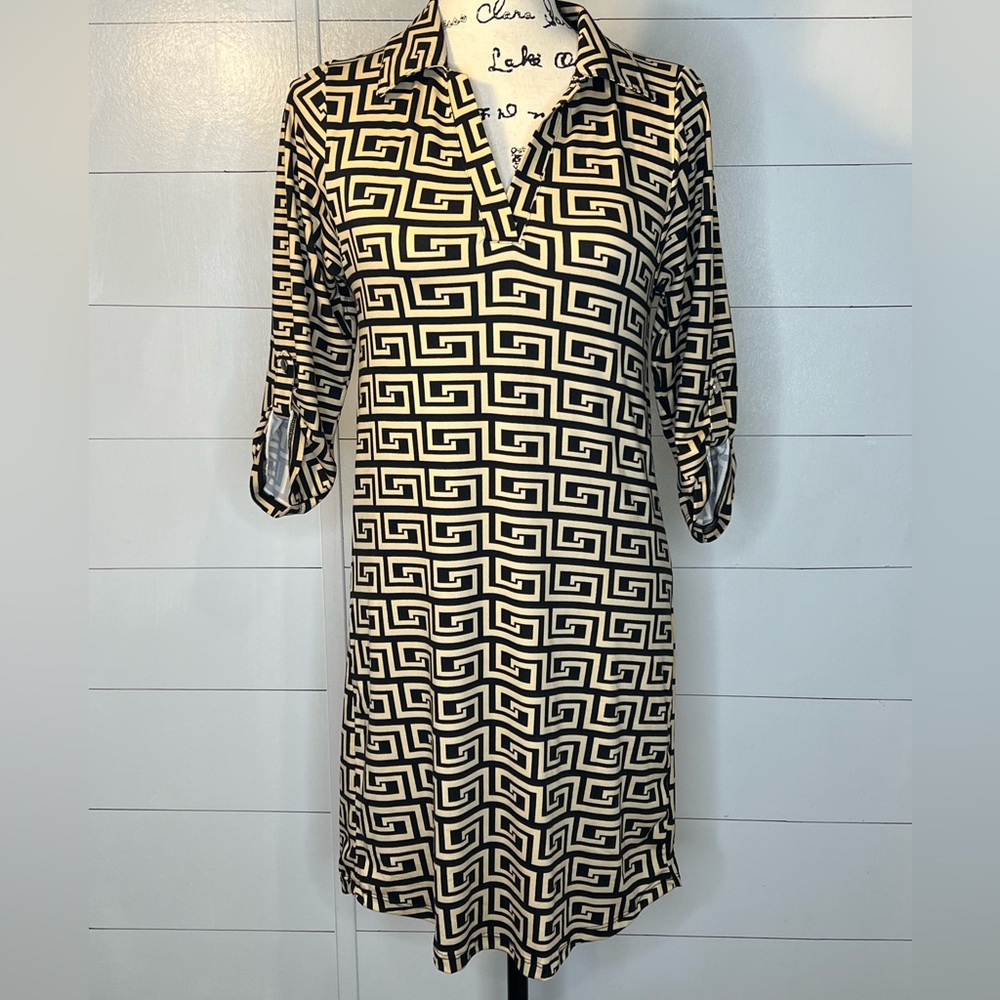 ABSOLUTELY ❤️ IT FORM FITTED DRESS SZ L